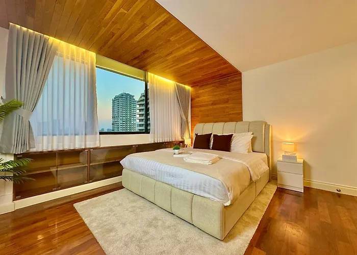 Luxury 3 Bedrooms In The Heart Of The Bangkok